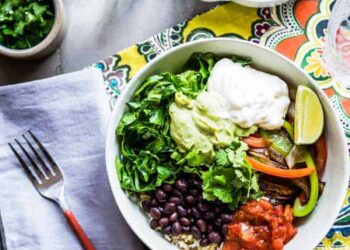 Chipotle Veggie Bowl – Simple Green Smoothies