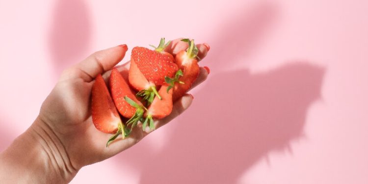 Hand Portion Size Guide: How to Measure Food with Your Hand