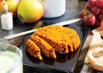 Vegan Sun-Dried Tomato and Basil Cheese