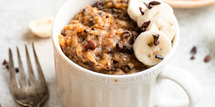 Healthy Banana Mug Cake | Vegan + Gluten Free in 5 Minutes