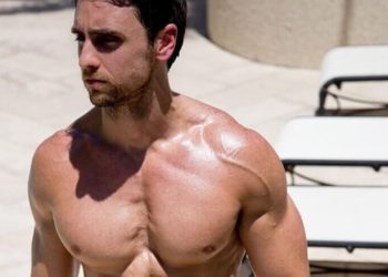 How Long Should I Bulk For? Find Out Here