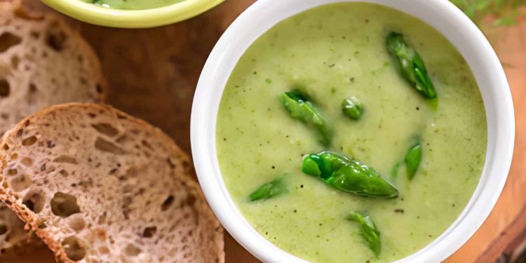 Vegan Cream of Asparagus Soup