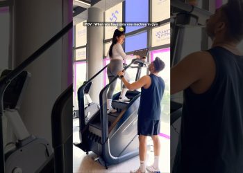 ‘हाँ’ कहकर फँस गई 😏 #gym #funny #couple #memes #comedy #gymgirl #fitness #trending #ytshorts #drama