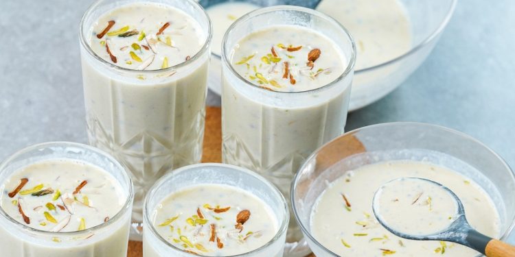 Ramadan Special Drink | Creamy Healthy Drinks For Iftar | Summer Special Drink | N'Oven