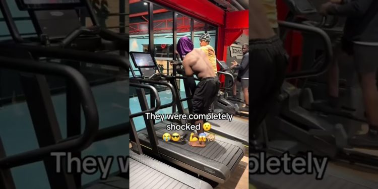 am I the fastest in the world? 😎 #prank #gym  #fitness  #funny  #short
