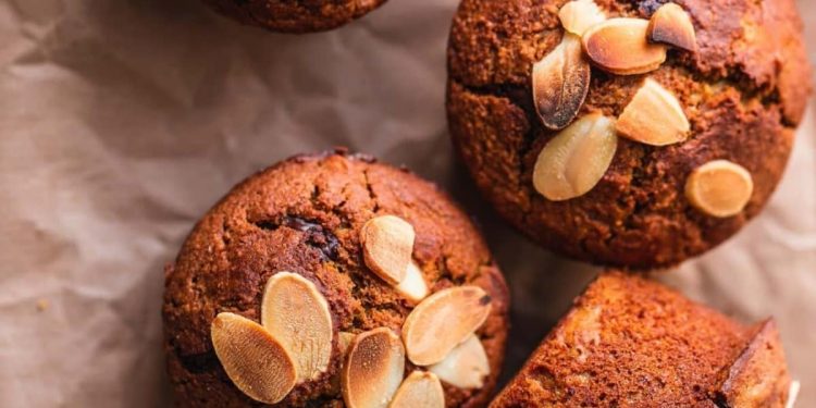 Vegan Pumpkin Chocolate Chip Muffins