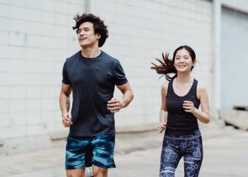 7 Beginner Tips to Get Into Running Without Injury