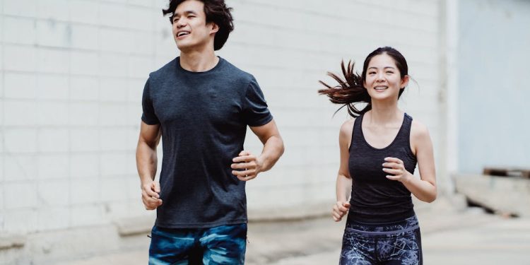 7 Beginner Tips to Get Into Running Without Injury