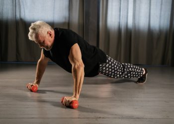 The Go-To Daily Stretching Routine Pilates Instructors Swear By for Staying Mobile