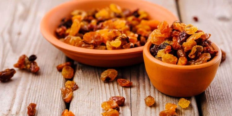 Raisins (kishmish) – Benefits, Nutrition, And Recipes