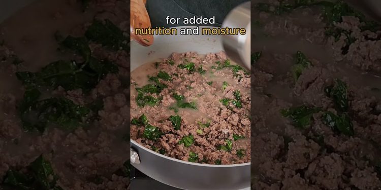 Treat your cat to this delicious recipe packed with nutrition for your cat’s health #shorts #catfood