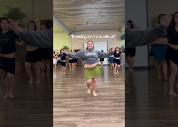 #weightloss #weightlossjourney  #bodypositivity #oritahiti   #bodyconfidence #dancing #workout