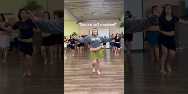 #weightloss #weightlossjourney  #bodypositivity #oritahiti   #bodyconfidence #dancing #workout