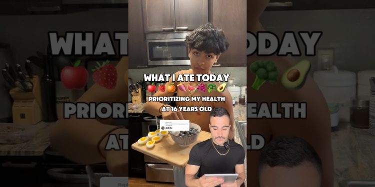 Is this 16-year-old’s diet healthy? #diet #nutrition #health #whatieatinaday