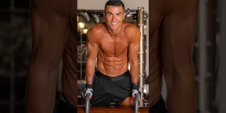 Cristiano Ronaldo's ABS workout (CR7)