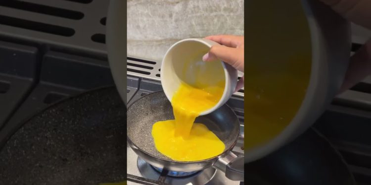 High-protein breakfast for weight loss 🍳🥑