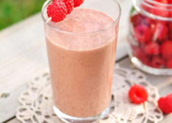 Vegan Chocolate Raspberry Banana Smoothie