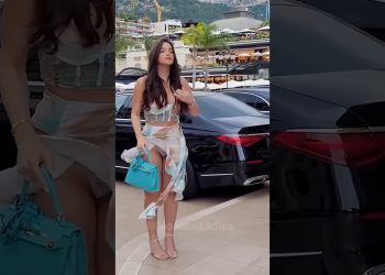 Monaco Nightlife: Beautiful Girls & Supercars #monaco #billionaire #luxury #supercars #carspotting