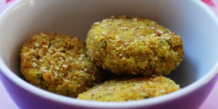 Vegan Curried Tofu Burgers – VegKitchen
