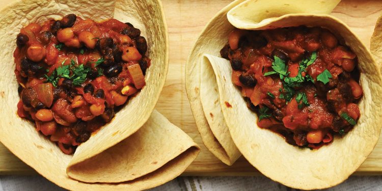 Vegan Smoky Bean Chilli in Tortilla Cups